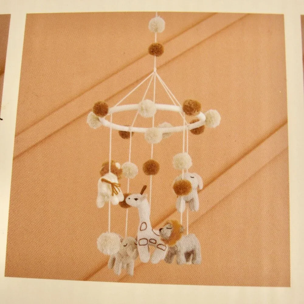 NEW Crane Baby Safari Ceiling Nursery Mobile Elephant Giraffe Lion Handmade - Picture 7 of 11